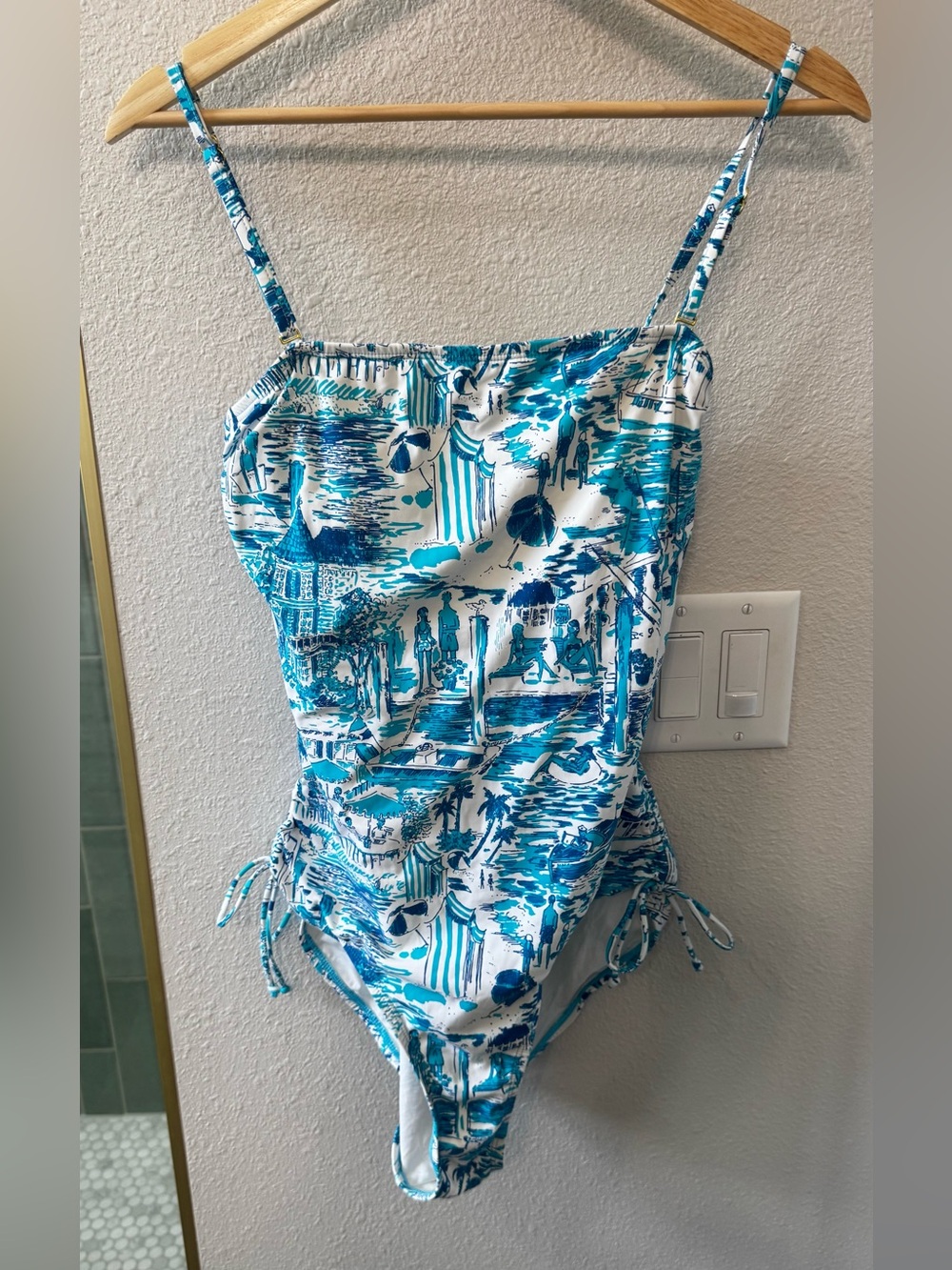 Lilly Pulitzer Fresh Catch Lorenza Cinch One Piece Swimsuit One Piece Size Large